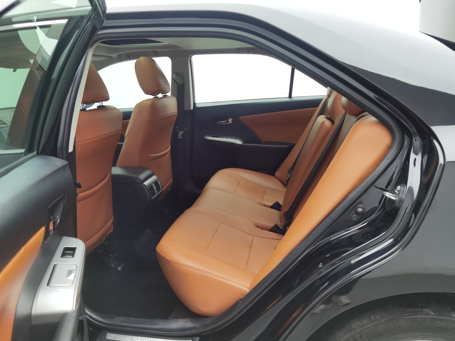 Used Toyota Camry 2012 2.0 AT