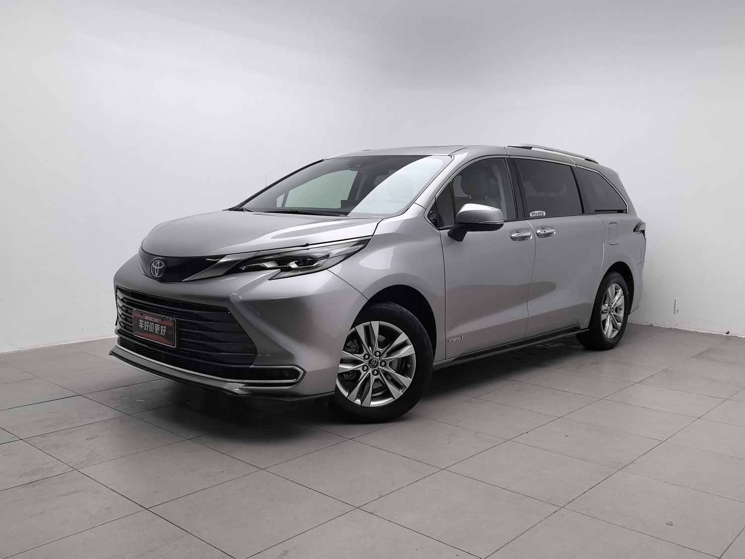 Used Toyota Sienna 2021 2.5 AT