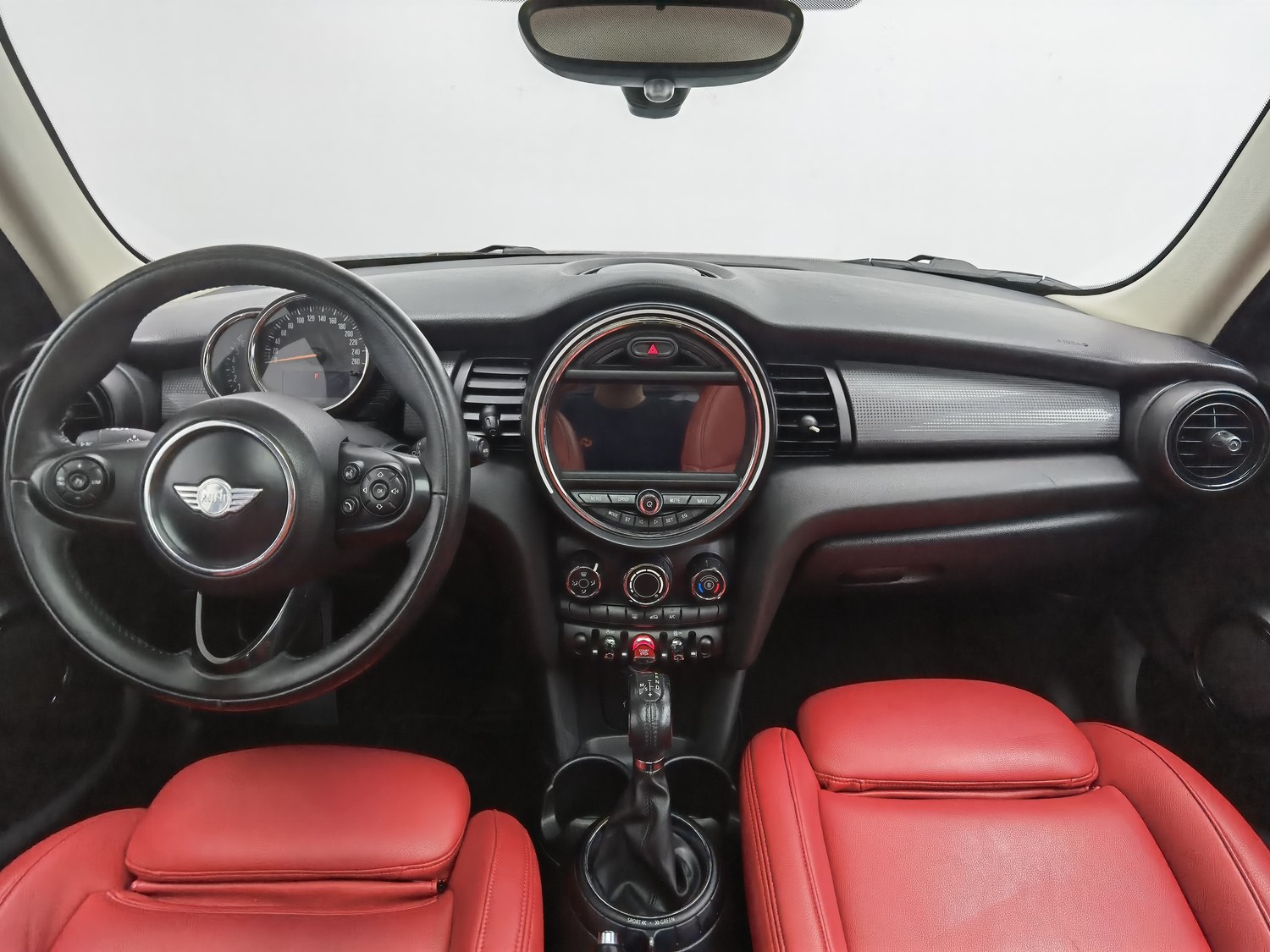 Used MINI MINI 2016 1.5 AT