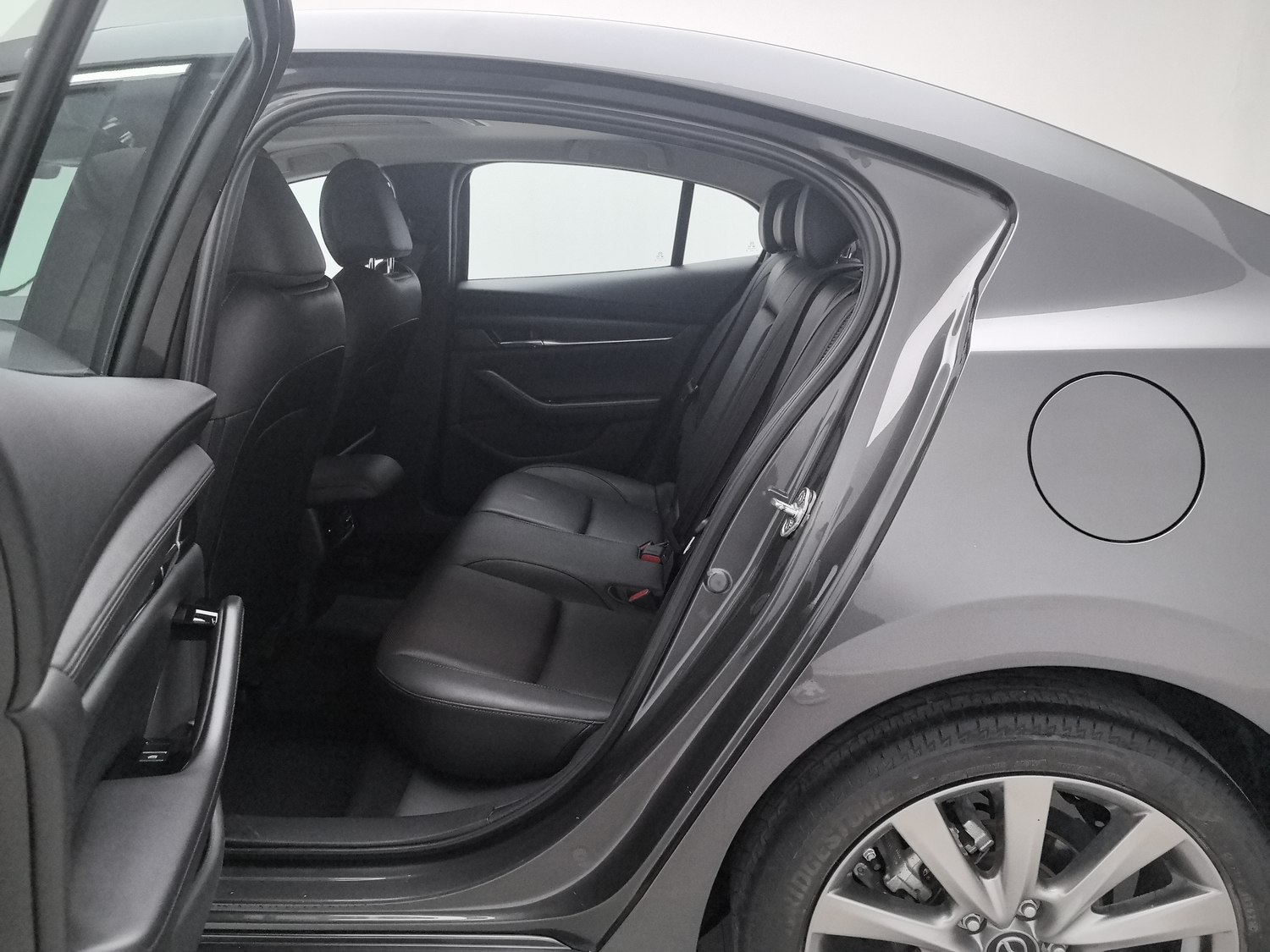 Used Mazda Axela 2021 2.0 AT