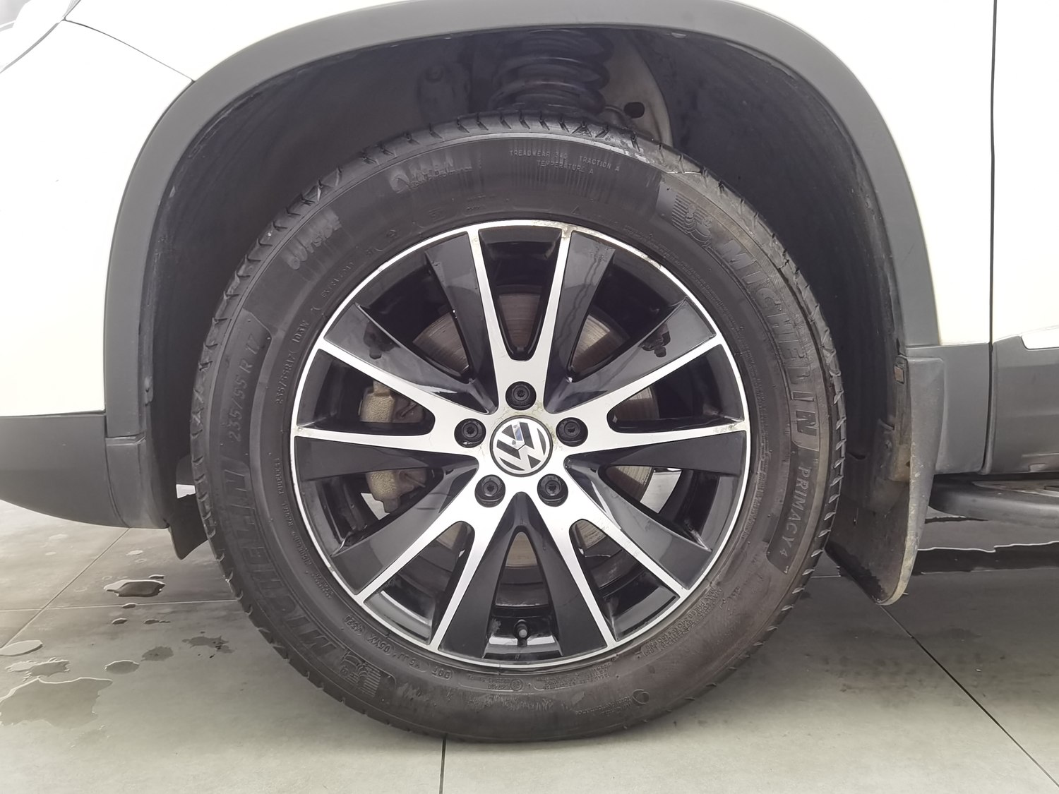 Used Volkswagen Tiguan 2015 1.8 AT