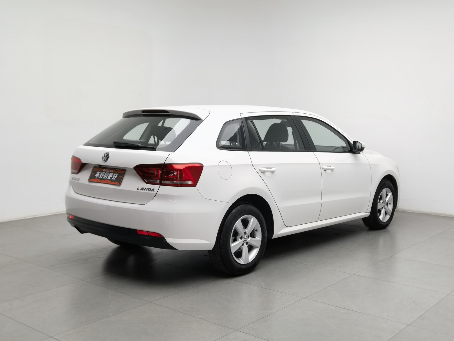 Used Volkswagen Gran Lavida 2013 1.6 AT