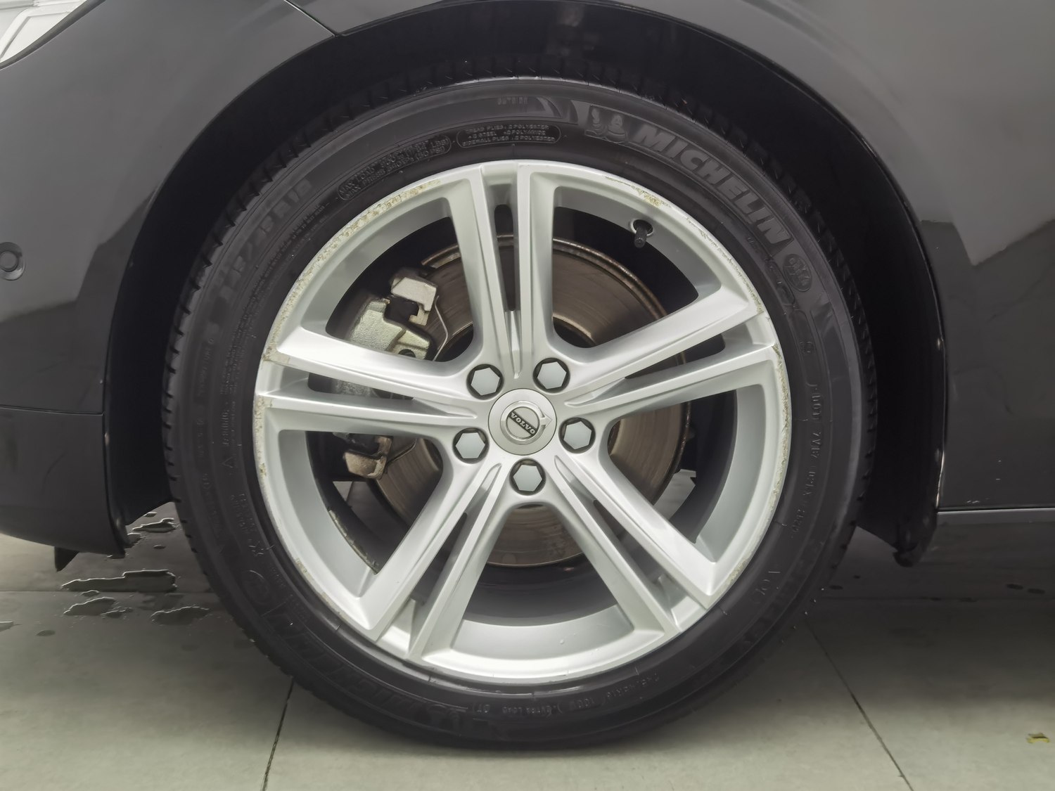 Used Volvo S90 2018 2.0 AT