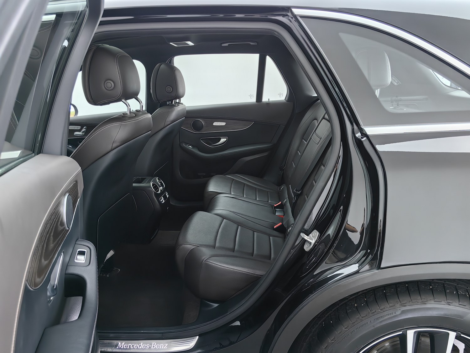 Used Mercedes-Benz GLC 2021 2.0 AT
