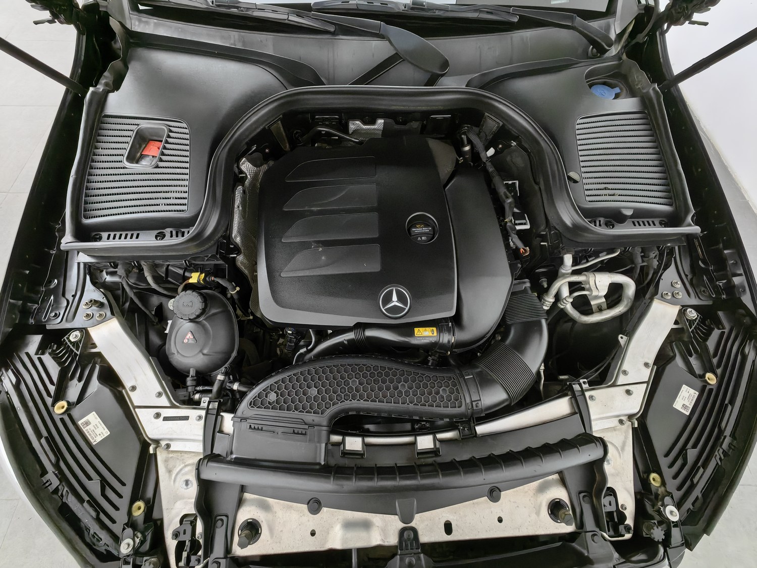 Used Mercedes-Benz GLC 2021 2.0 AT