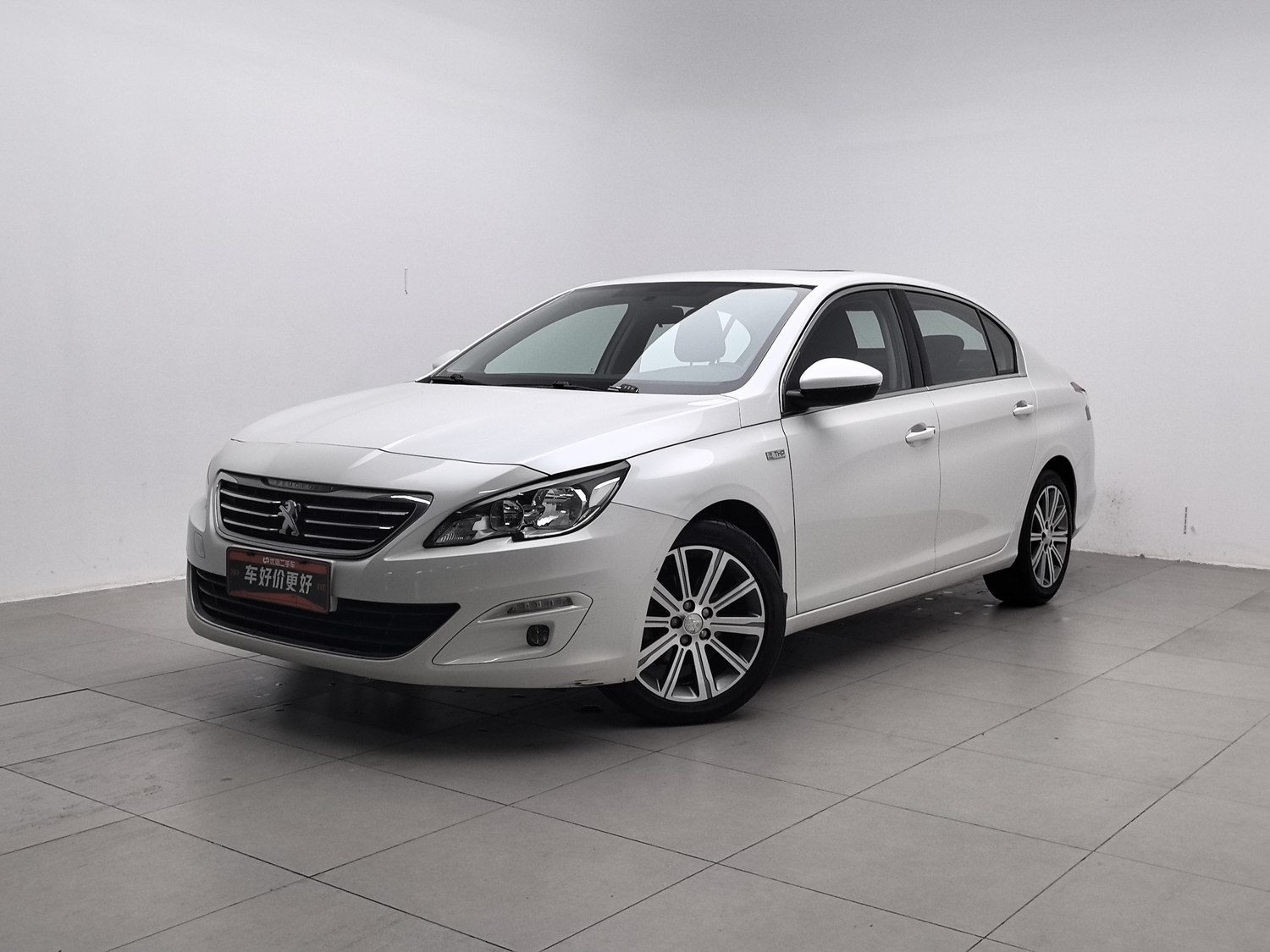 Used Peugeot 408 2015 1.2 AT