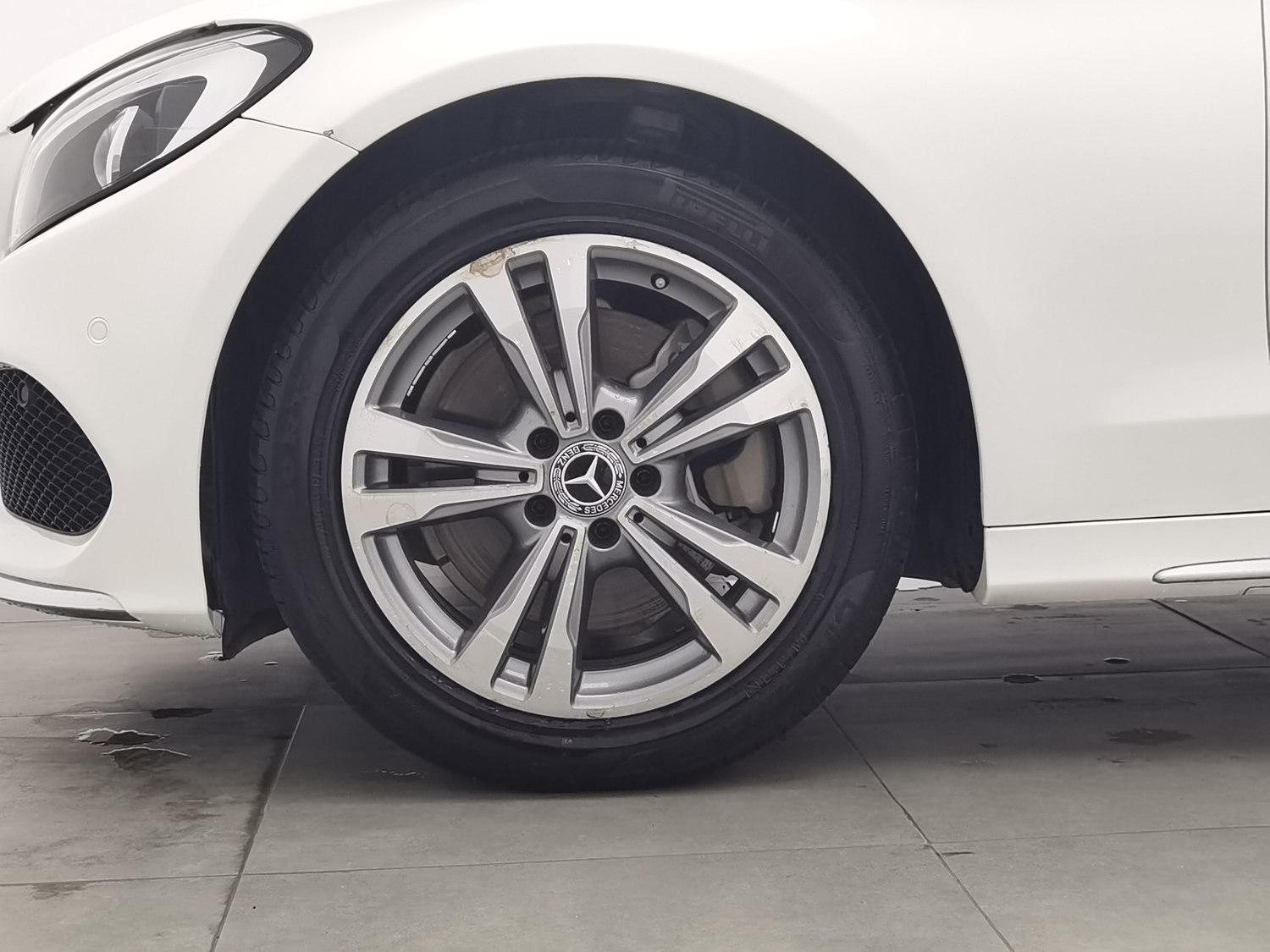 Used Mercedes-Benz C-Class 2018 2.0 AT