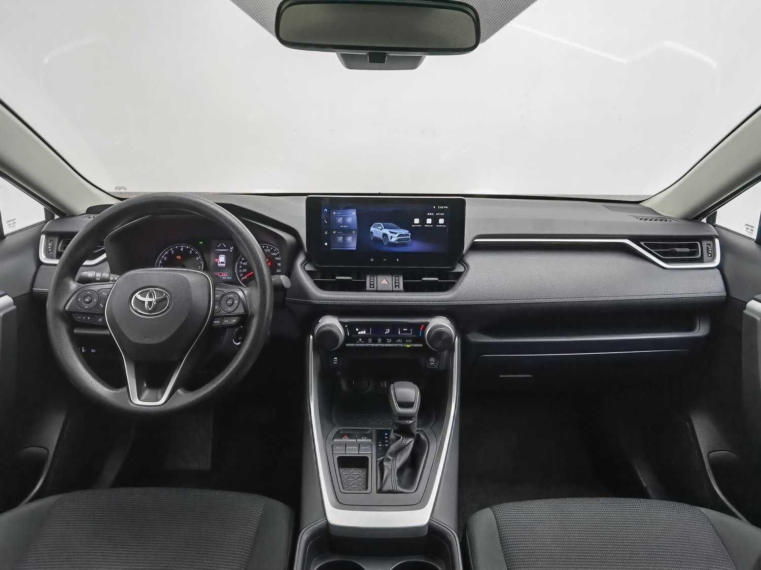 Used Toyota RAV4 2023 2.0 AT