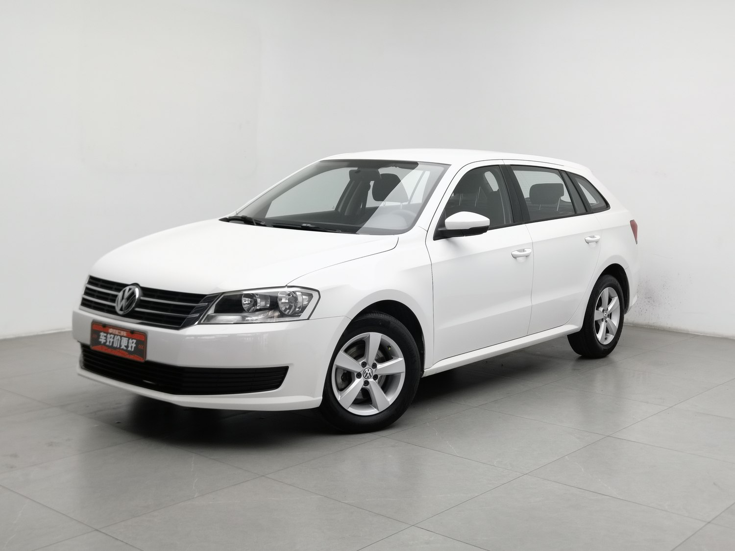 Used Volkswagen Gran Lavida 2013 1.6 AT
