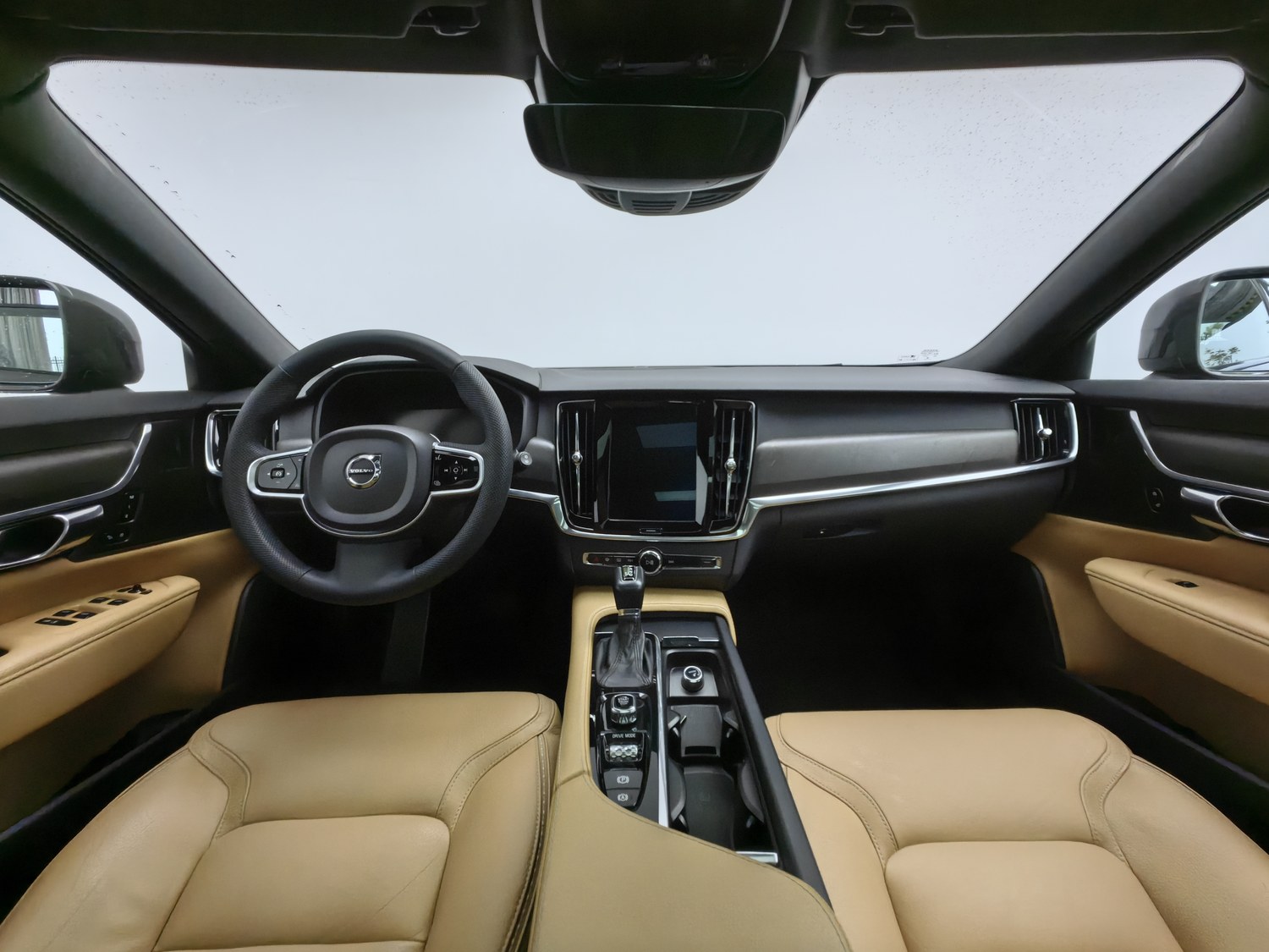 Used Volvo V90 2019 2.0 AT