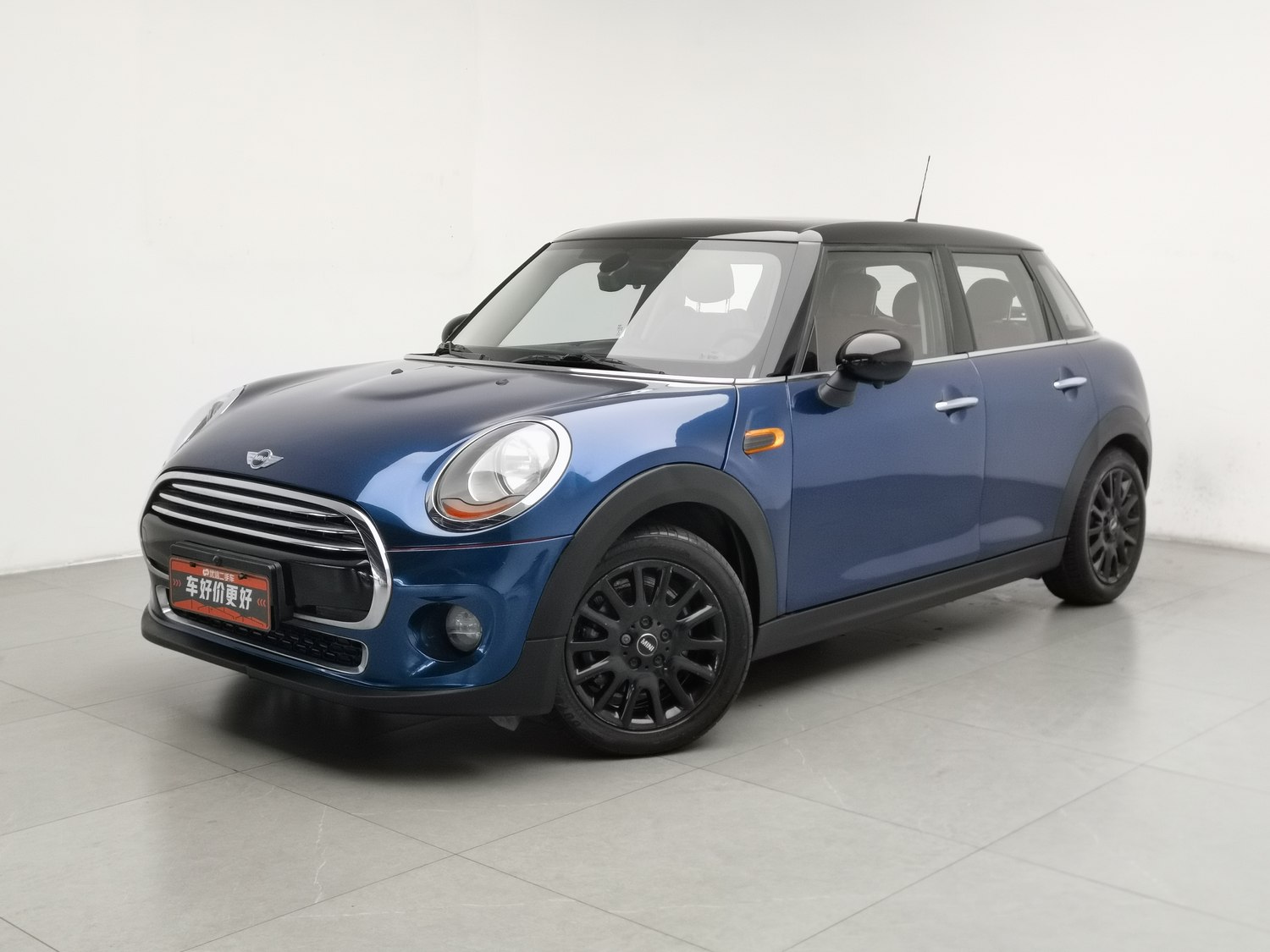 Used MINI MINI 2016 1.5 AT