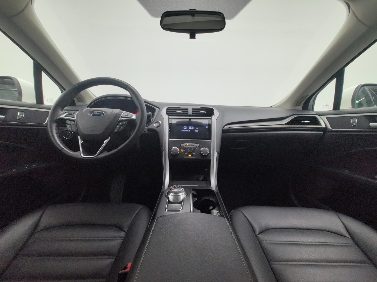 Used Ford Mondeo 2018 1.5 AT