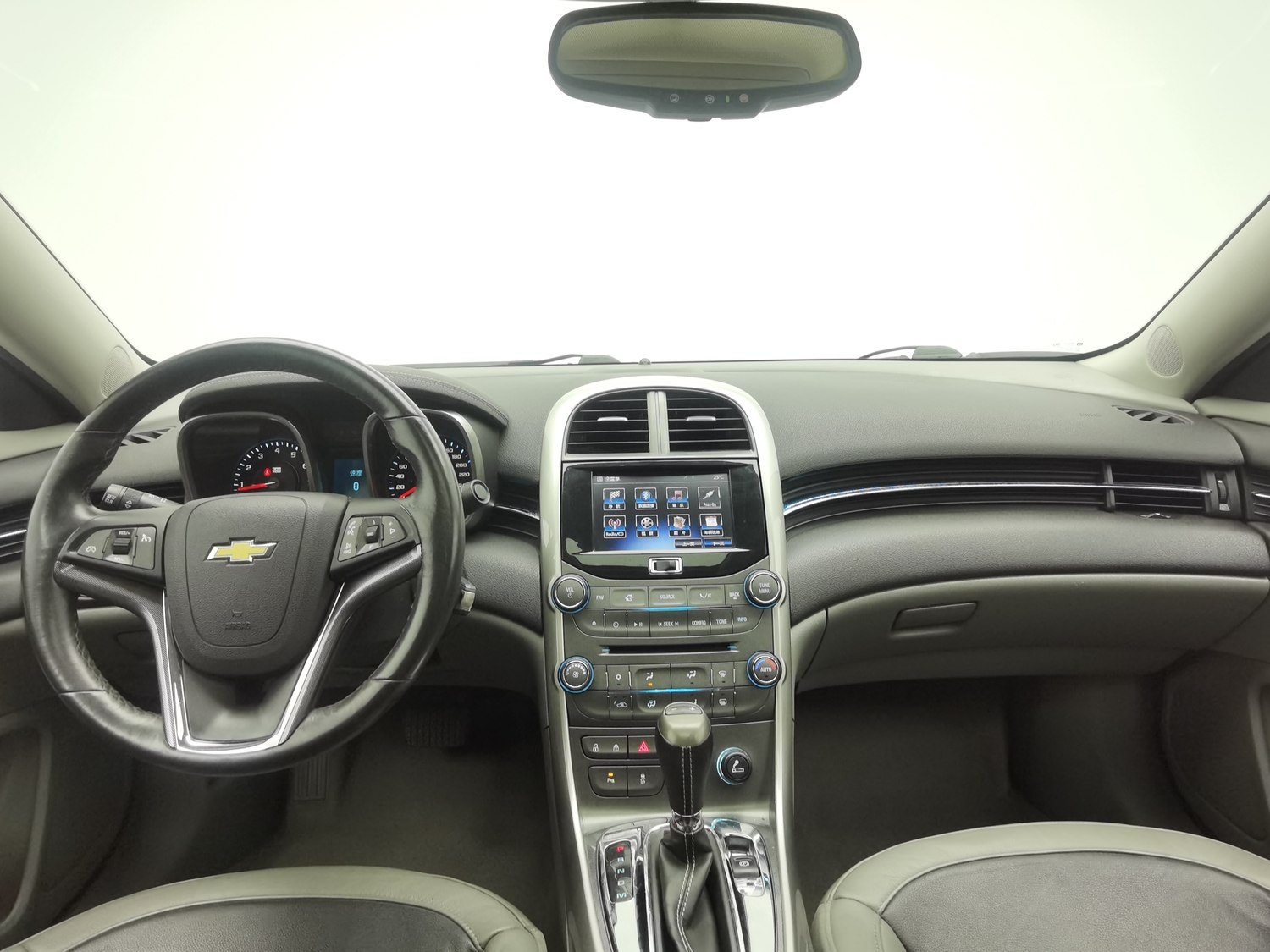 Used Chevrolet Malibu 2014 2.0 AT