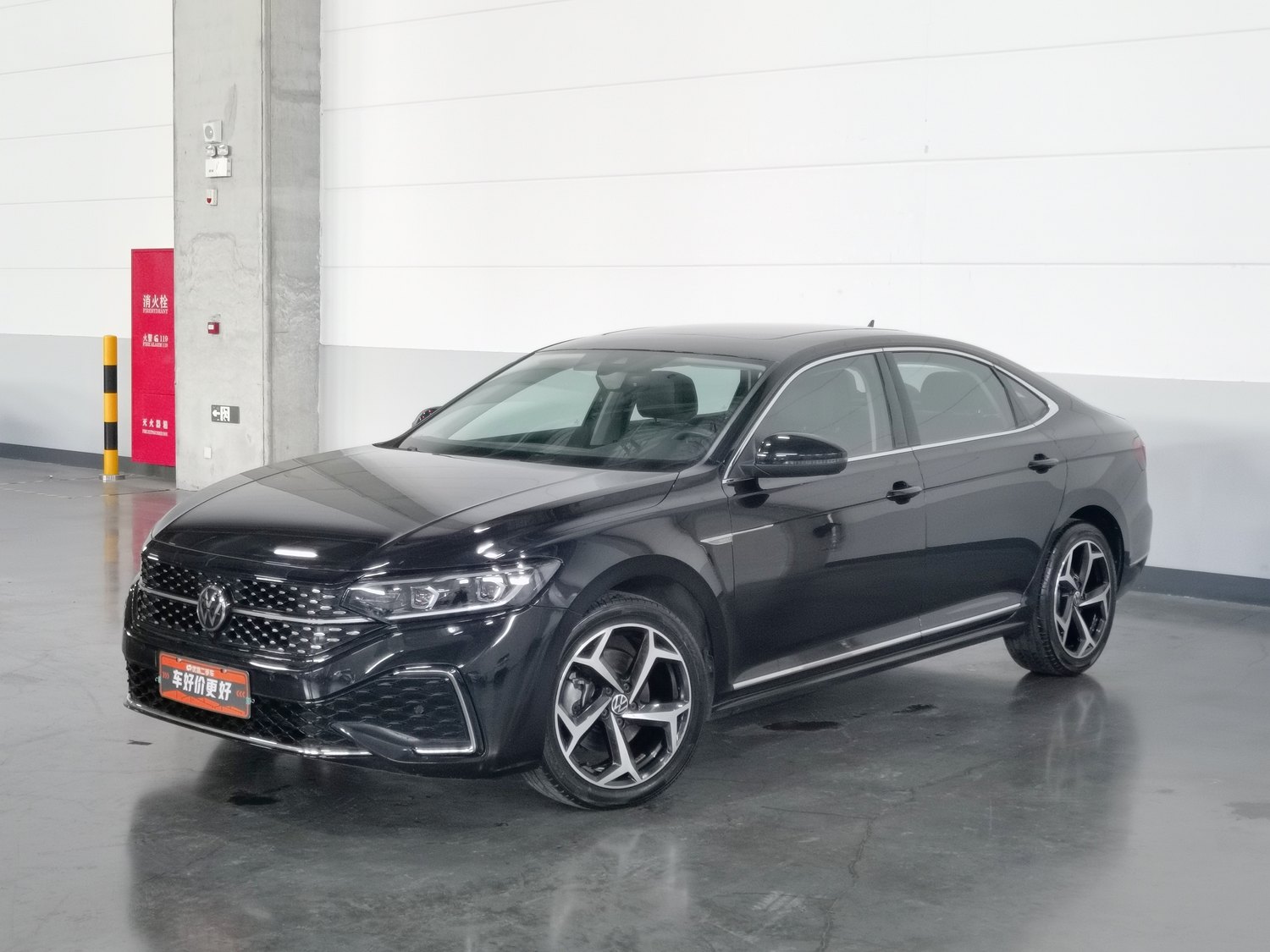 Used Volkswagen Passat 2024 2.0 AT