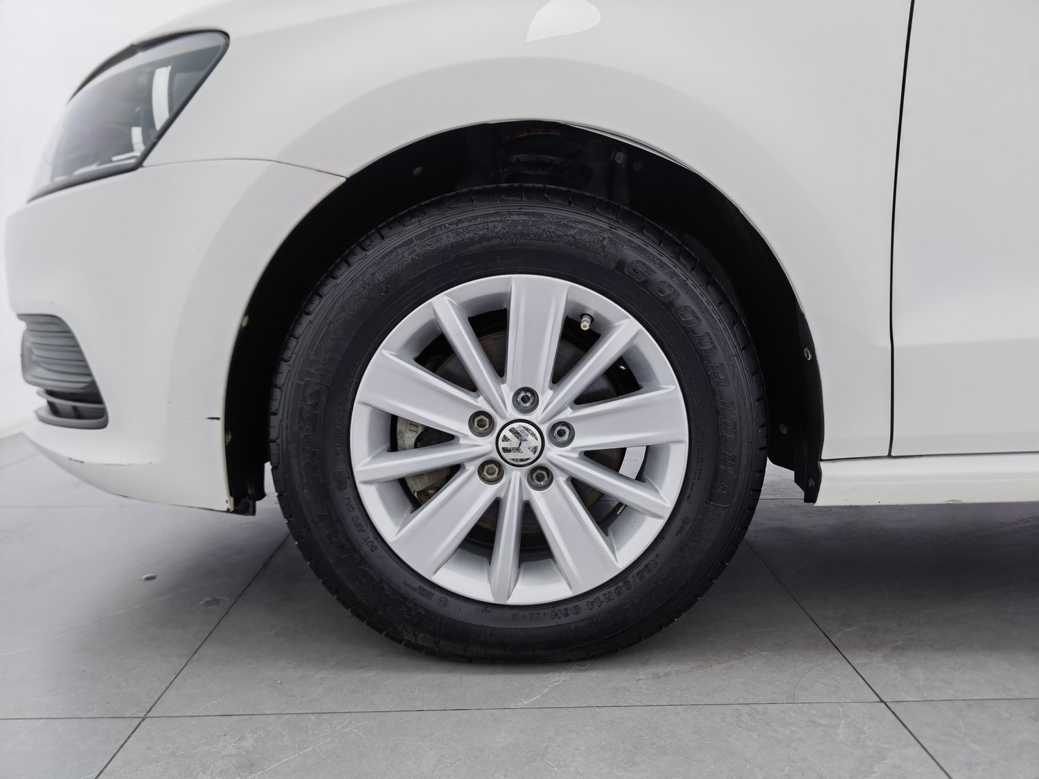 Used Volkswagen Polo 2016 1.4 MT