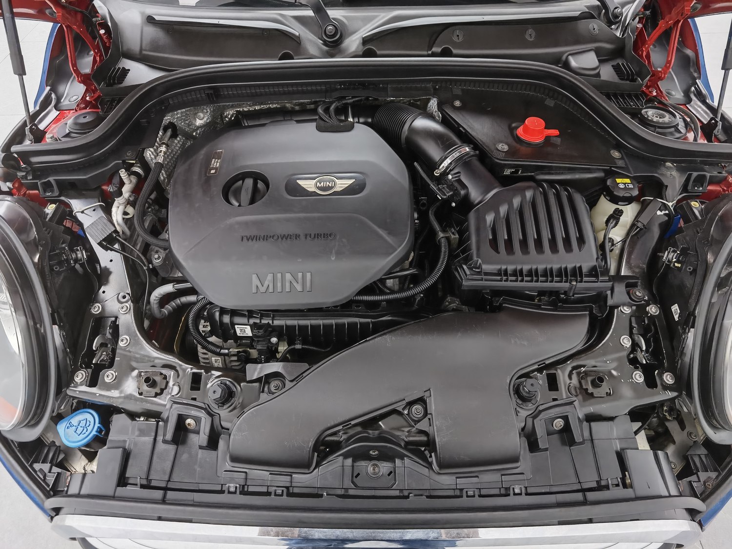 Used MINI MINI 2016 1.5 AT