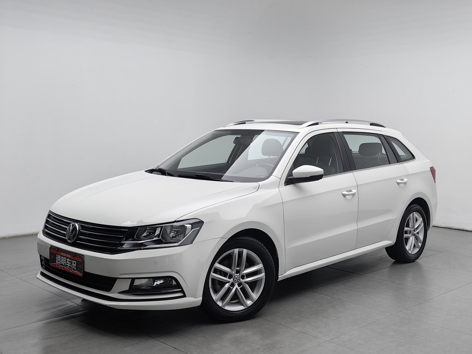 Used Volkswagen Gran Lavida 2017 1.4 AT