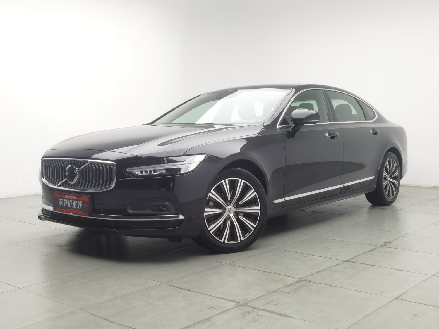 Used Volvo S90 2021 2.0 AT