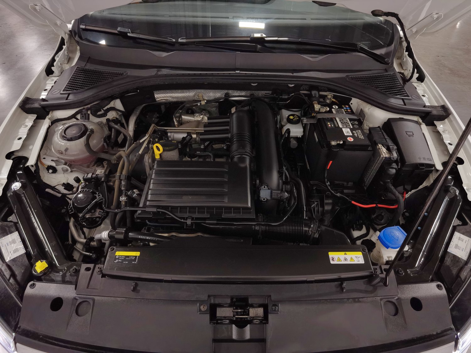 Used Volkswagen Bora 2023 1.2 AT