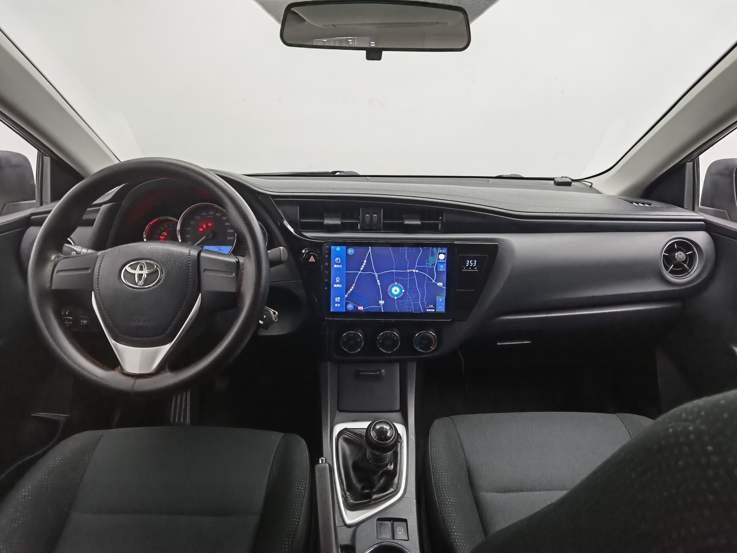 Used Toyota Corolla 2017 1.2 MT