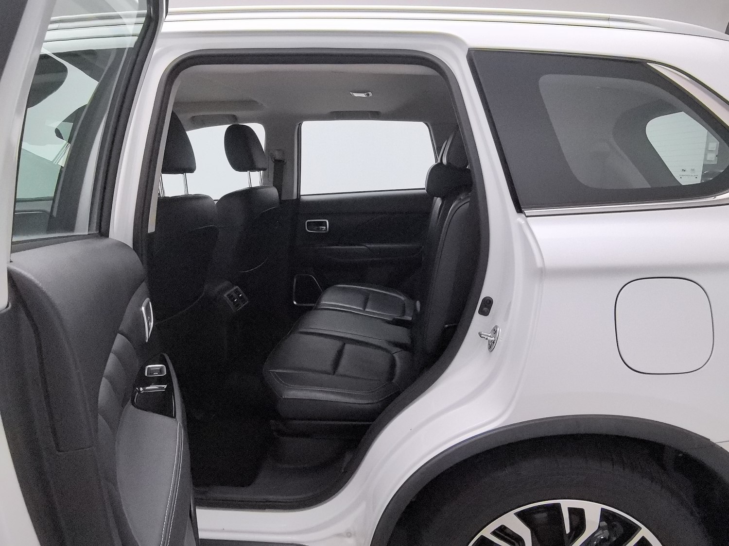 Used Mitsubishi Outlander 2019 2.4 AT