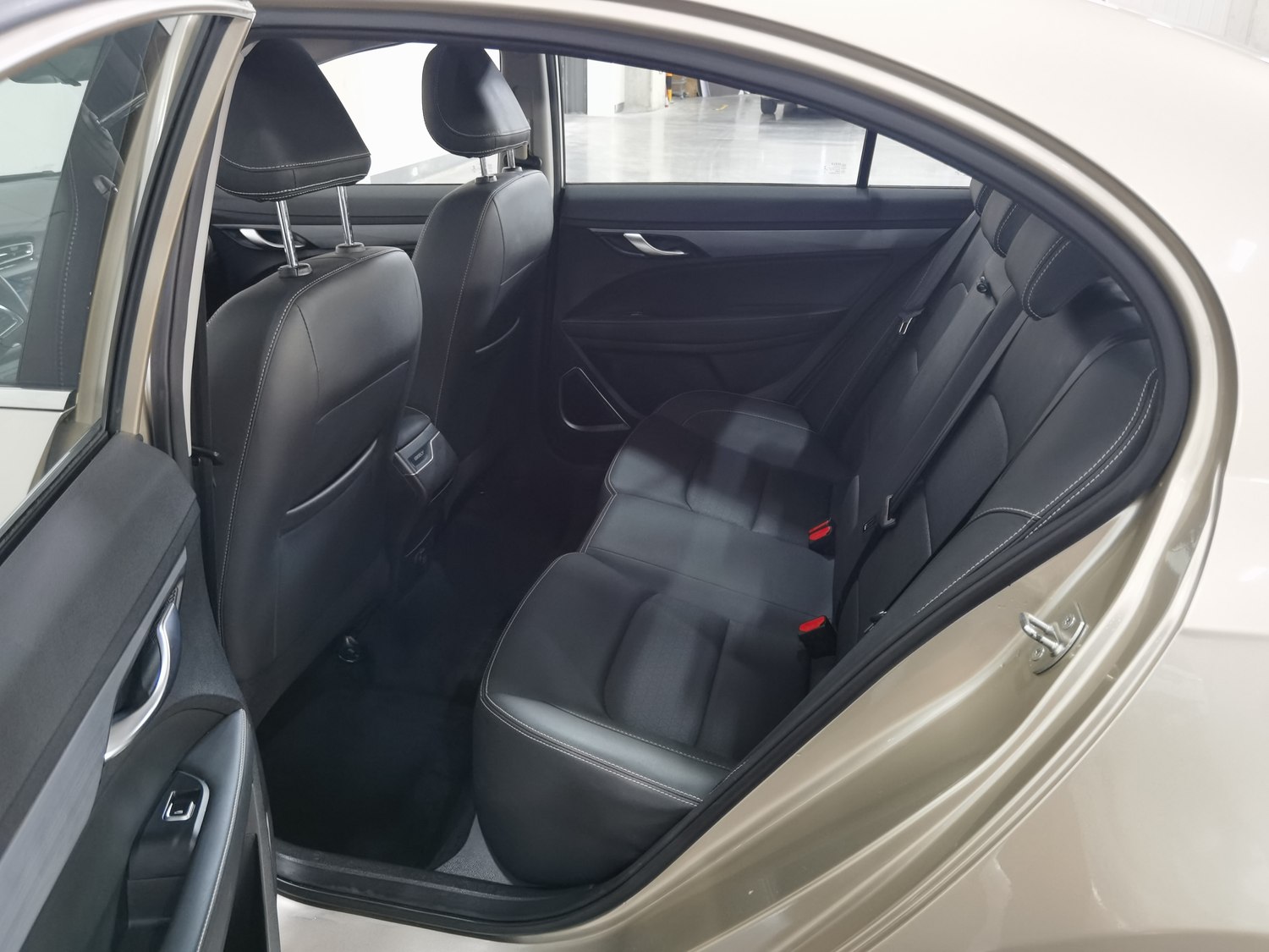 Used Geely Emgrand 2021 1.5 AT