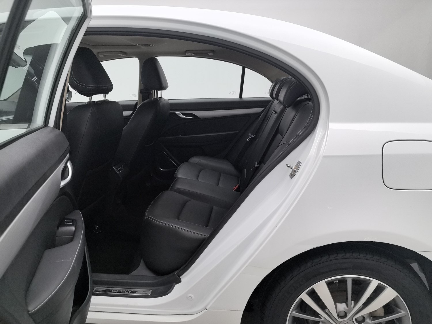 Used Geely Emgrand 2018 1.5 AT