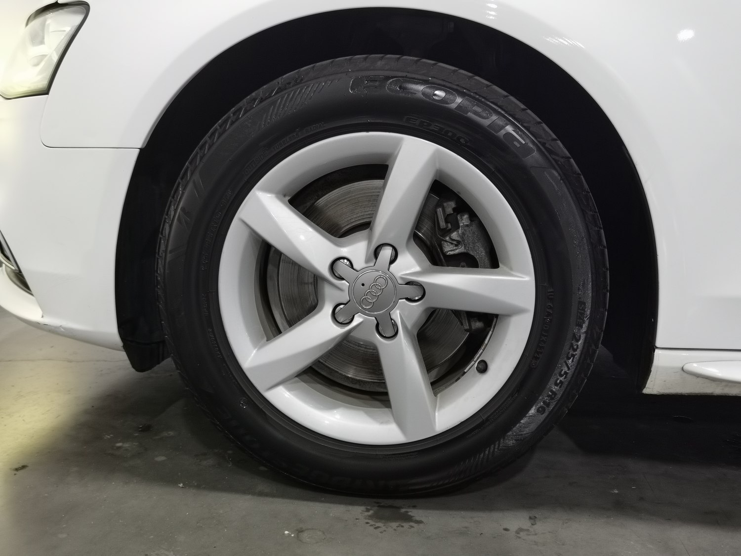 Used Audi A4L 2015 2.0 AT