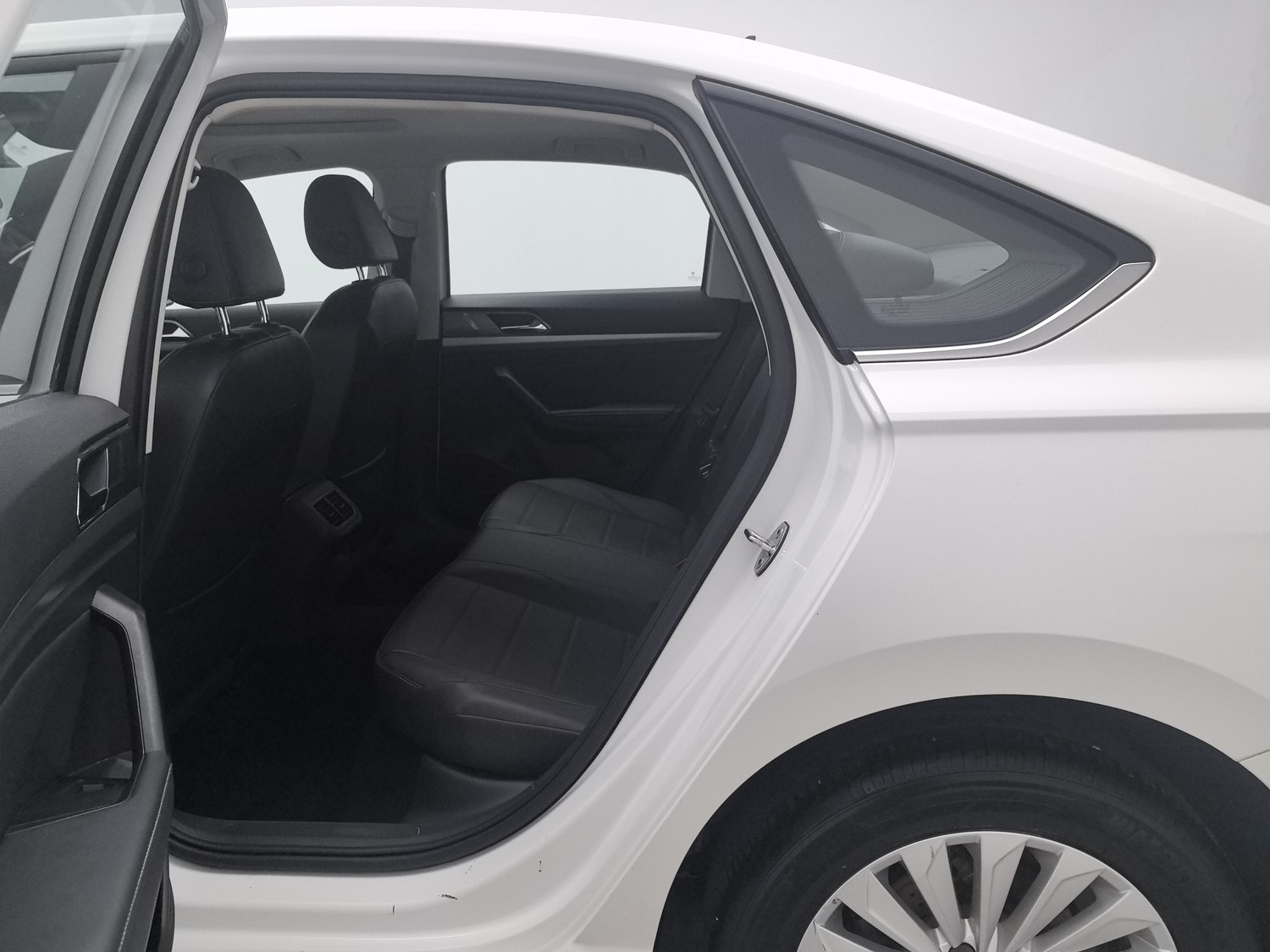 Used Volkswagen Lavida 2021 1.5 AT