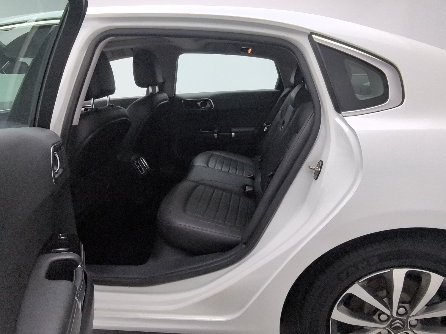 Used Citroen C6 2017 1.6 AT