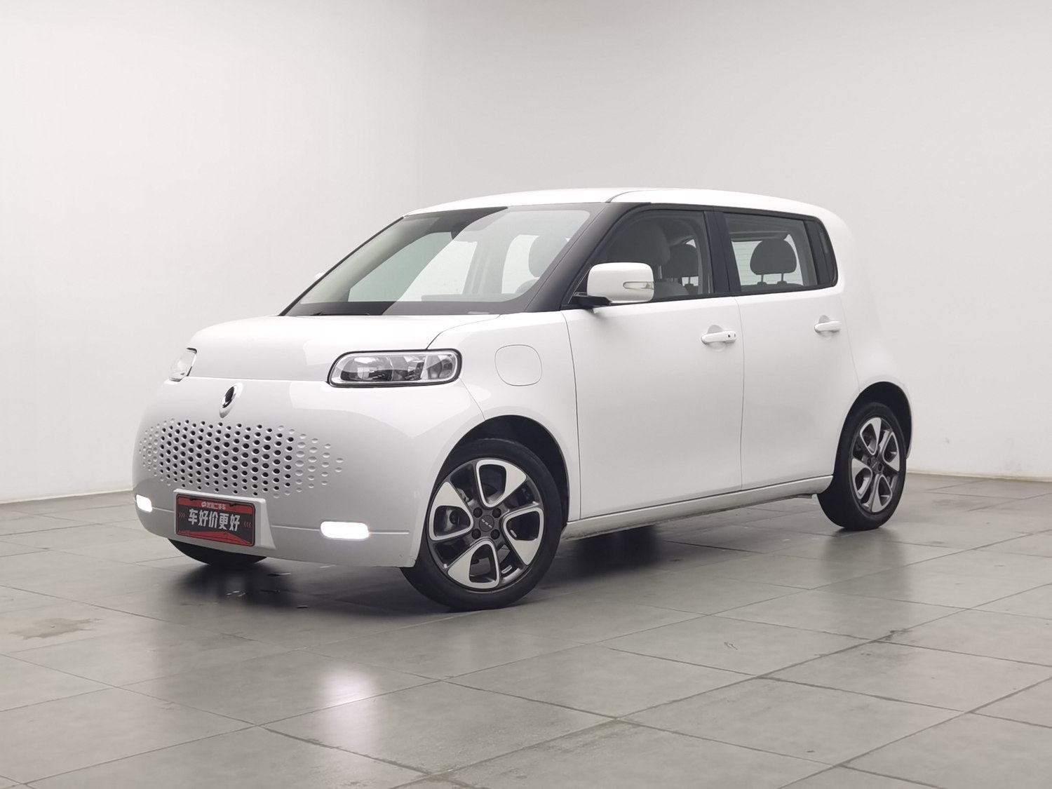 Used ORA White Cat 2020