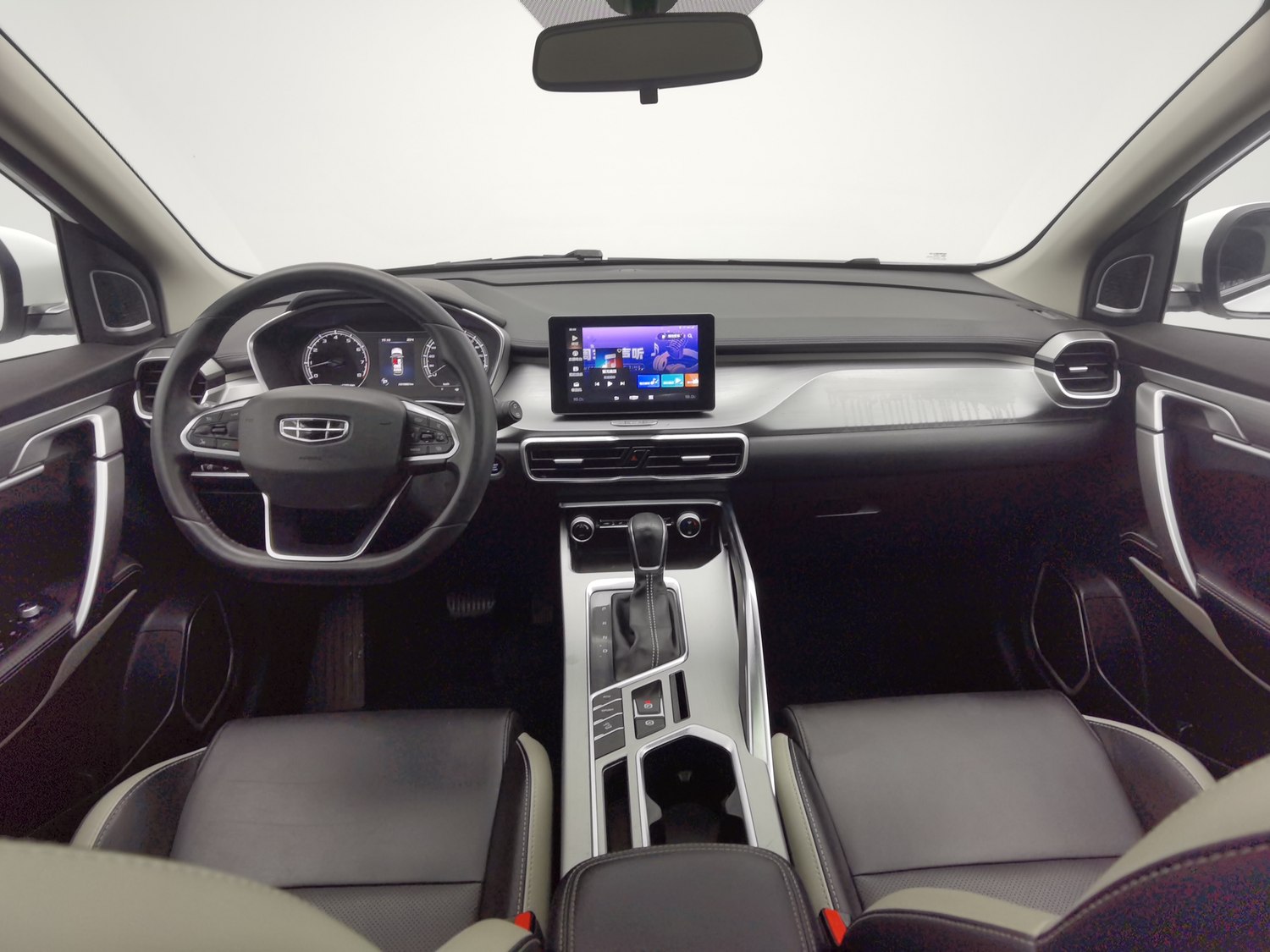 Used Geely Binyue 2020 1.4 AT