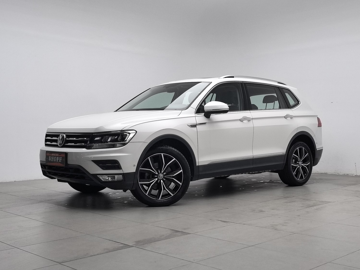 Used Volkswagen Tiguan L 2020 2.0 AT