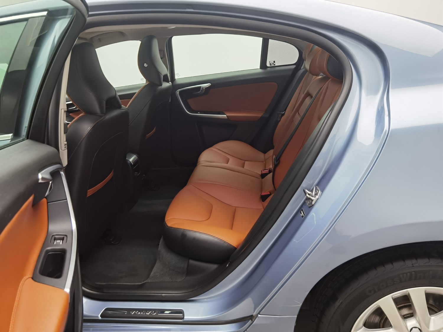 Used Volvo S60 2018 1.5 AT
