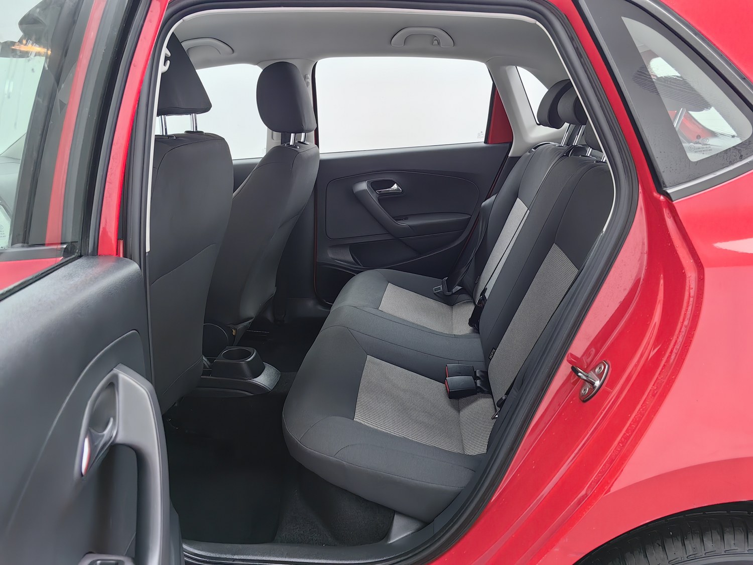 Used Volkswagen Polo 2018 1.5 AT