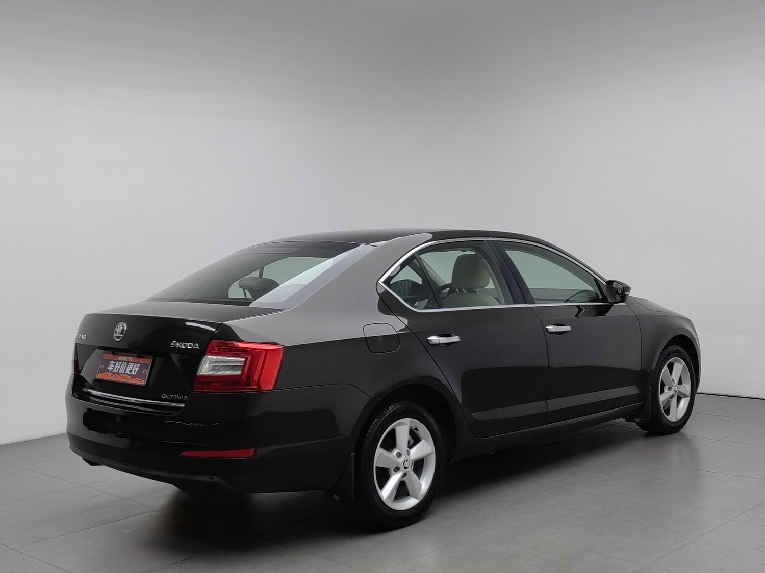Used Skoda Octavia 2015 1.6 MT