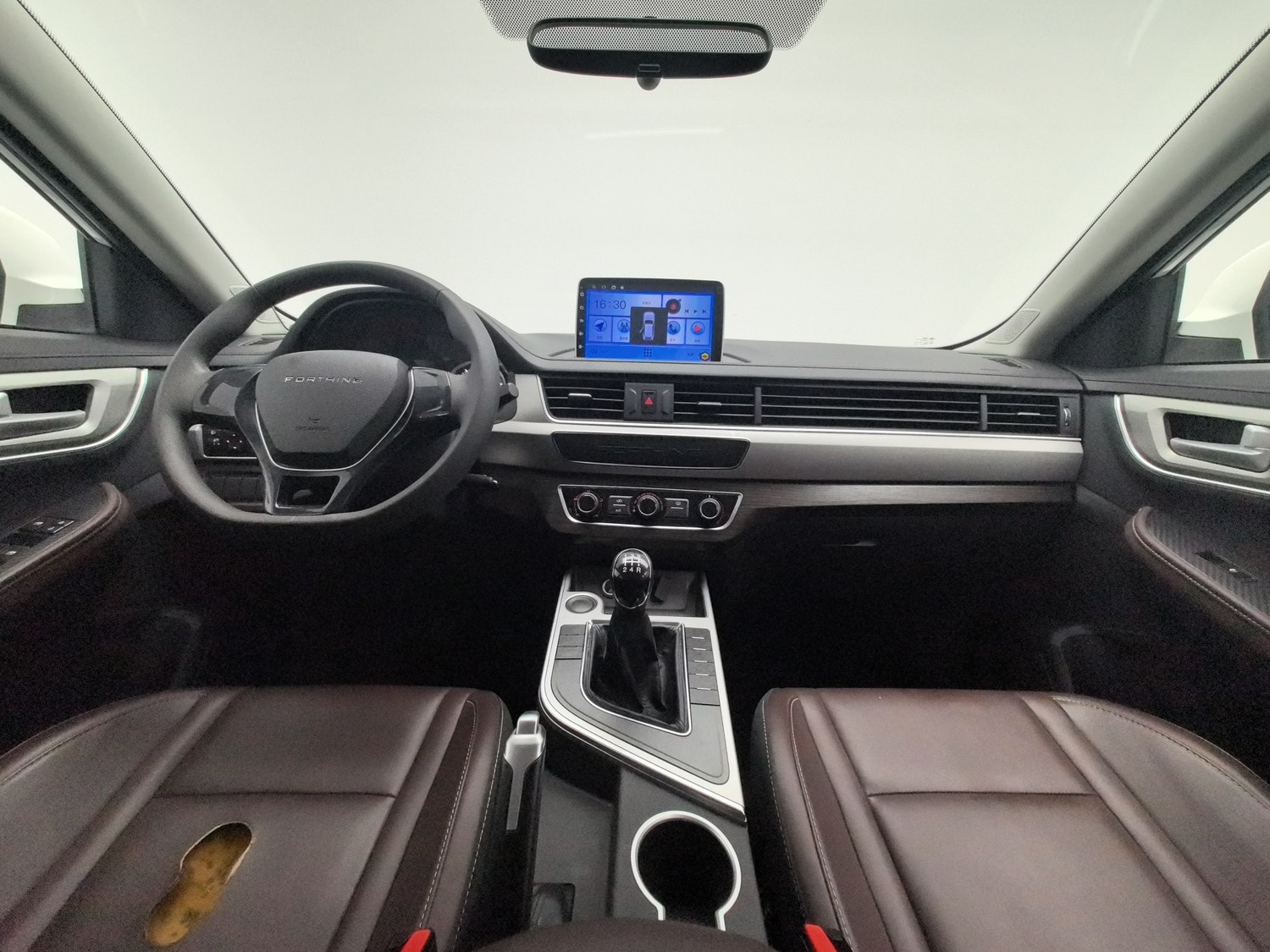 Used Dongfeng Forthing T5 2023 1.6 MT