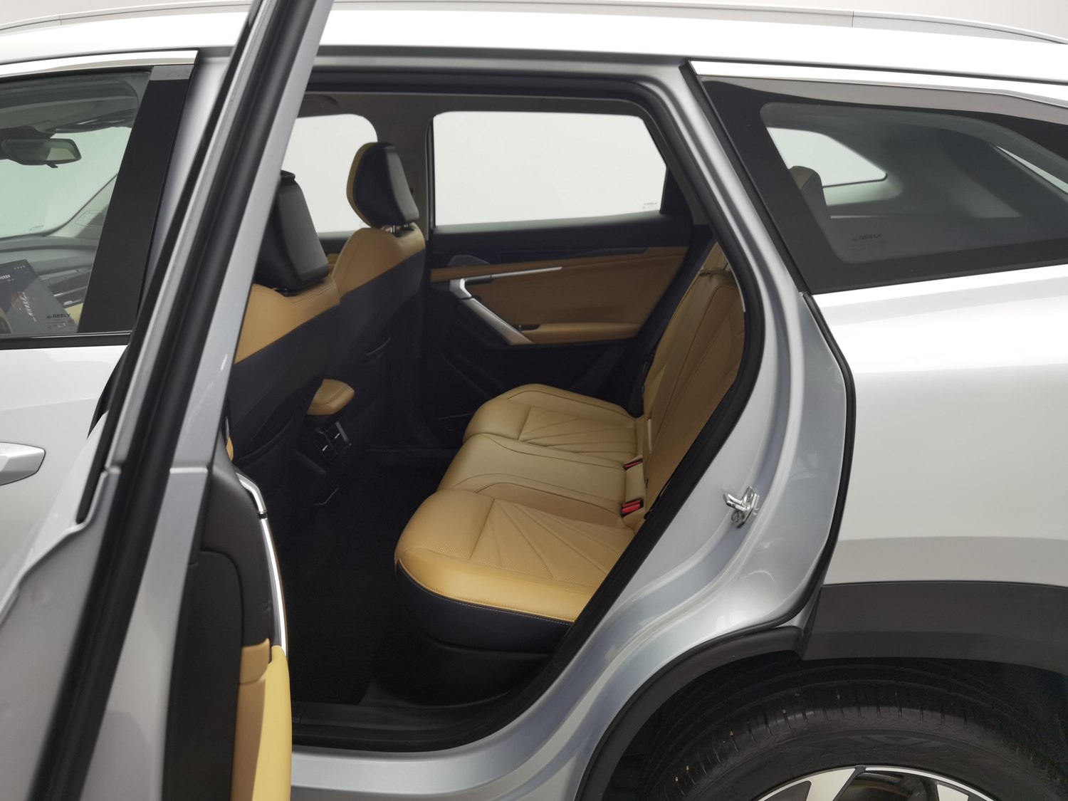 Used Geely Boyue L 2023 2.0 AT