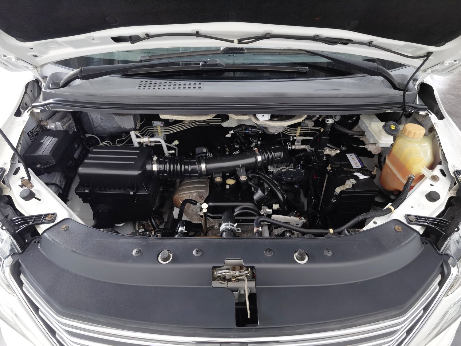 Used Dongfeng Forthing Lingzhi 2018 1.6 MT