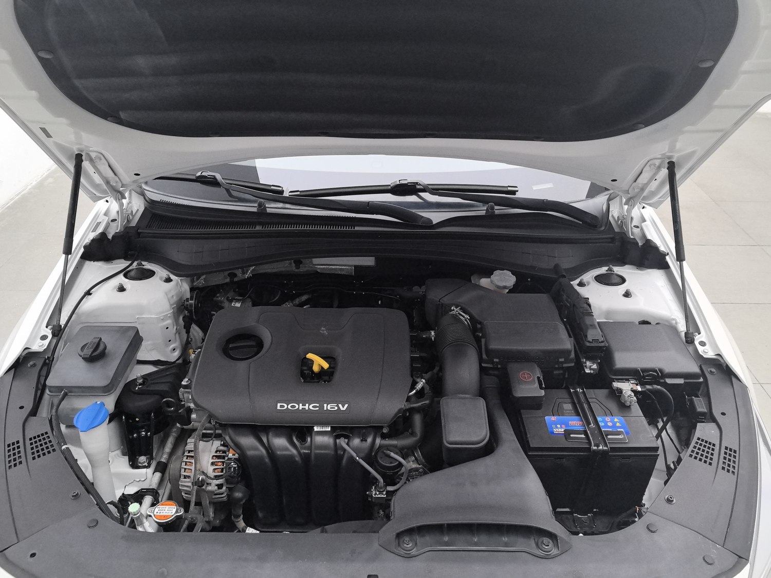 Used Kia K5 2017 2.0 AT