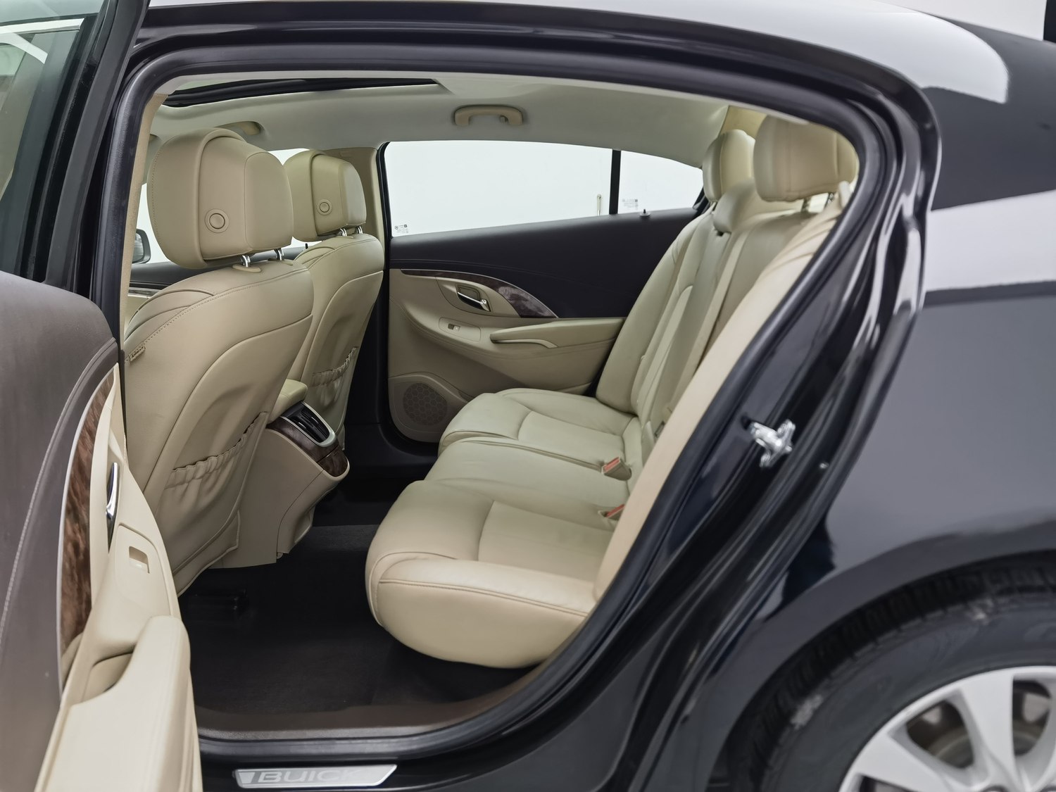 Used Buick LaCrosse 2013 2.4 AT