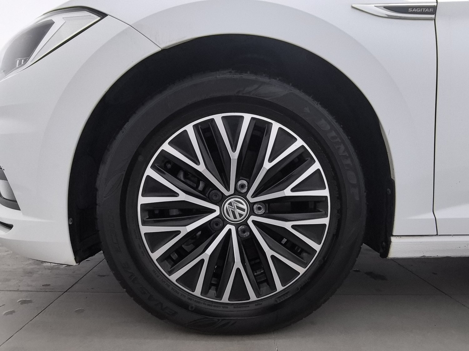 Used Volkswagen Sagitar 2021 1.4 AT