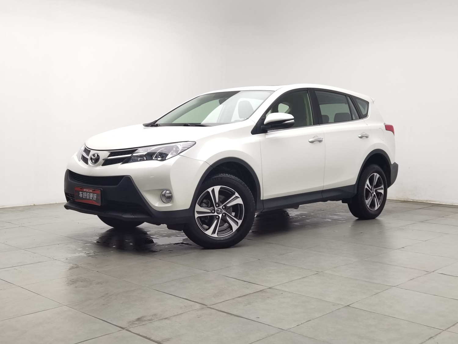 Used Toyota RAV4 2015 2.0 AT