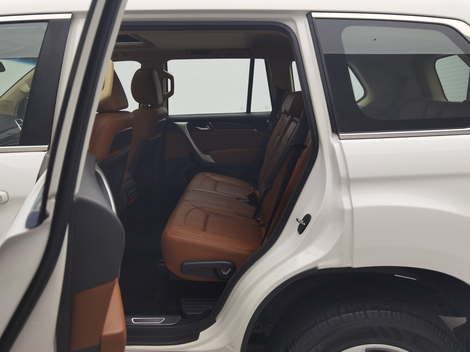 Used Haval H9 2015 2.0 AT