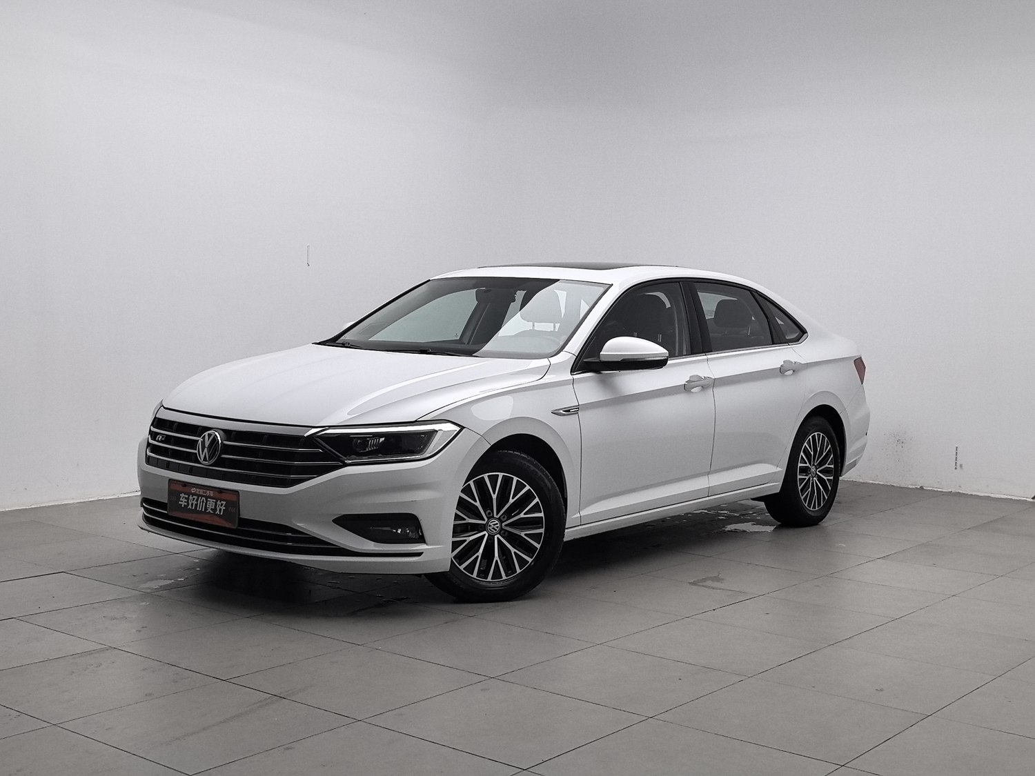 Used Volkswagen Sagitar 2021 1.4 AT