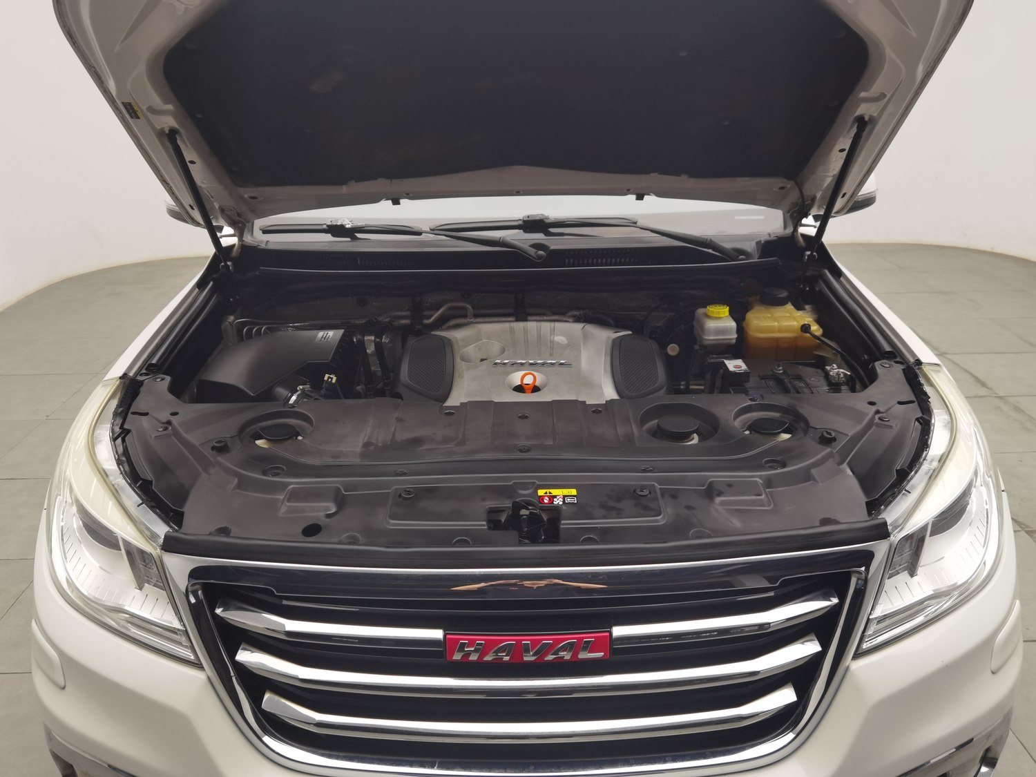 Used Haval H9 2015 2.0 AT