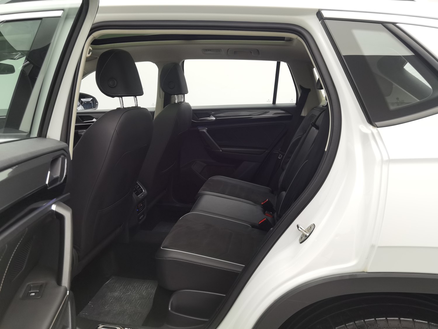 Used Volkswagen Tayron 2020 2.0 AT