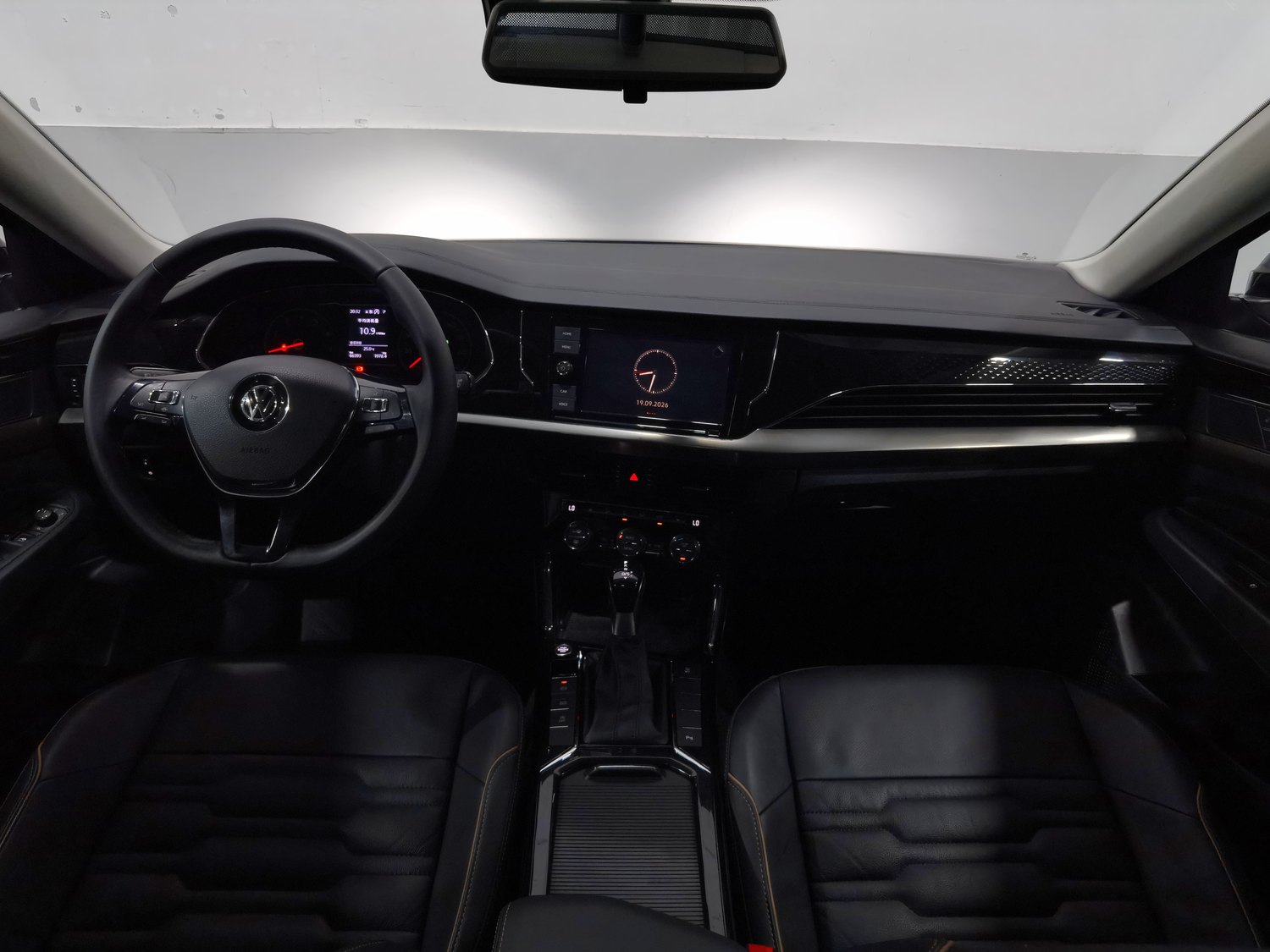 Used Volkswagen Passat 2019 2.0 AT