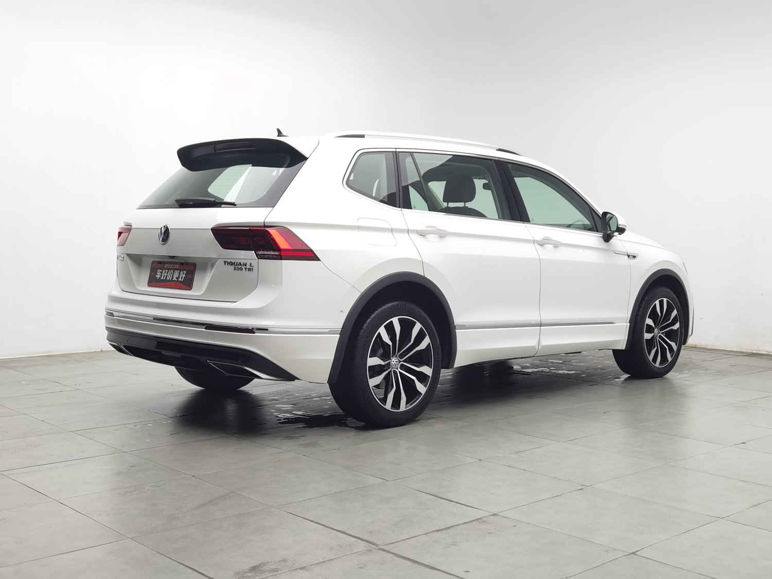 Used Volkswagen Tiguan L 2019 2.0 AT