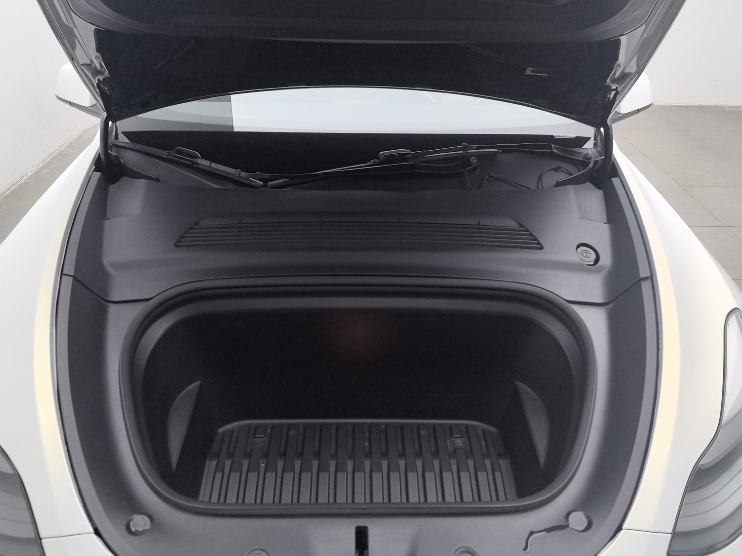 Used Tesla Model Y 2021